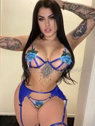 TW Pornstars - 1 foto. Camila Becker. Twitter. front or back? 🔥. 12:06 AM  - 19 Oct 2021