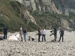 Si vous faites un achat via ces. L Image Une Scene Du Film Les Tuche 3 Tournee Sur Une Plage De Seine Maritime 76actu