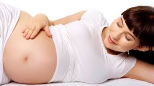 Plusieurs solutions simples existent afin de prévenir ou soulager les bouffées de chaleur. Nausees Constipation Bouffee De Chaleur 10 Trucs De Maman Pour Soulager Vos Maux De Grossesse Neufmois Fr