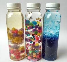 Comment Fabriquer Une Bouteille Sensorielle Pour Votre Bebe Bouteille Sensorielle Bouteilles De Decouverte Jouet Montessori