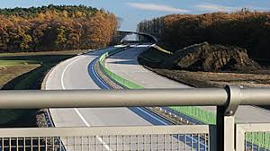 Celková délka 71 km, v provozu 71 km. Dalnice D11 Stavba 1105 1 Chyst Osicky Km 68 000 78 910 Www Skanska Cz