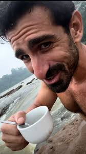 GOOD TIMES 🏴‍☠️, Can you guess what bird that is at the end???? 👀