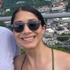 Vanessa Olvera (@vvanesssavv)