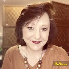 Younique. It’s time for you.