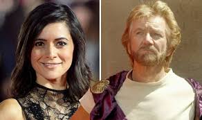 Ulrika jonsson slams trolls shaming stacey solomon for kids having different fathers following own '4×4' nickname. Lucy Verasamy Itv Weather Presenter Reveals Little Known Link To Noel Edmonds Celebrity News Showbiz Tv Express Co Uk