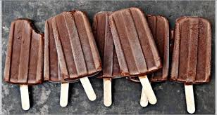 Faire Des Fudge Glaces Maison Fudge Popsicles Fudgesicles Fudge Pops