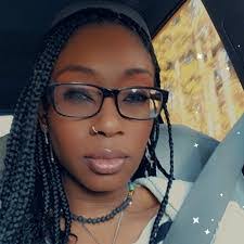 Lacresha Anderson's Instagram, Twitter & Facebook