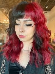 Hope Tharp (Heyimweird45)