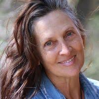 Lisa L Lynn (@lisa.l.lynn.2025)