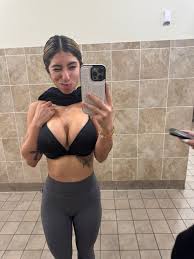 Mc Lovin🐥 on X: Gym moment 😺sub to see gym content or REPOST  t.co4Vr7Ey3V6I  X