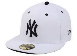 New York Yankees New Era 59fity Hat 251 Discount Cheap 4 9 Www Hatsmalls Com Yankees Fitted Hat New York Yankee Hat Wholesale Hats