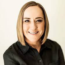 A Life Unleashed : Giving Birth to Your Dreams: Meyer, Joyce, Caine,  Christine: Amazon.com: Books