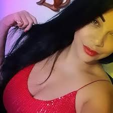 No importa cuantos errores cometas o cuán lento avances,todavía estás muy  por delante de tu antigua versión que ni siquiera lo intentaba. #gym  #motivate #chamitochamito 🏋️‍♀️