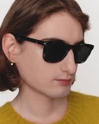 Knows Makers and Employees (2025)