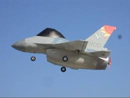 Obtenha os melhores preços em banggood hoje. One Example Of A Toon F 16 Rc Flying Model Made From Thin Foam Board Rc Model Airplanes Model Airplanes Rc Plane Plans