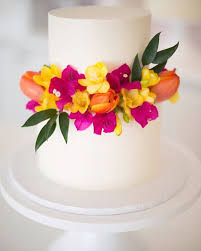 Tropical Color Flower Cake In 2020 Hawaii Cake Tropical Wedding Cake Hawiian Wedding Cake