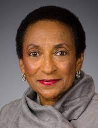 Donnetta Hicks's Instagram, Twitter & Facebook