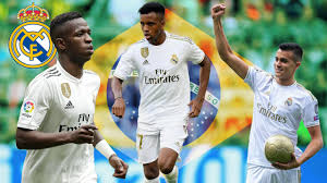 Nach acht jahren beim fc chelsea wechselte musiala im sommer 2019 zum fc bayern münchen. Jamal Musiala X Florian Wirtz X Youssoufa Moukoko German Talents Hd Youtube