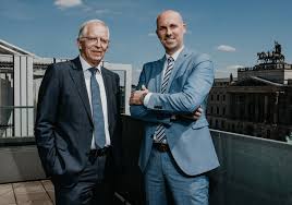 Acquisition of a majority interest in the ukrainian bank forum. Andre Bonitzke Ubernimmt Die Leitung Der Volksbank Brawo Immobilien Regionalheute De