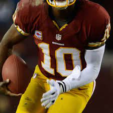 The 1960s produced many of the best tv sitcoms ever, and among the decade's frontrunners is the beverly hillbillies. Trivia Thursday How Many Redskins Can You Name That Wore 10 Before Rgiii Hogs Haven