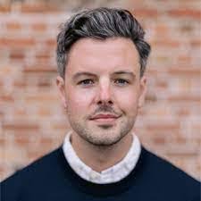 David Wagland's Instagram, Twitter & Facebook