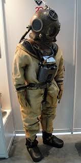 Deep sea diving suit 2019. Standard Diving Dress Wikipedia