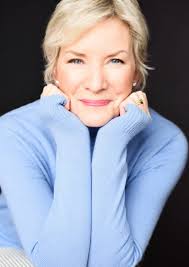 Deb Dowd's Instagram, Twitter & Facebook