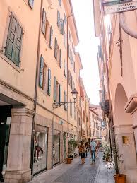 Udine shopping guide featuring 1 best local souvenir, design & fashion shops recommended by udine locals. Udine Ausflug In Das Herz Von Friaul