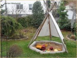 8 Genial Spielturm Kleiner Garten In 2020 Familiengarten Spielturm Kleiner Garten Kinderspielplatz Garten