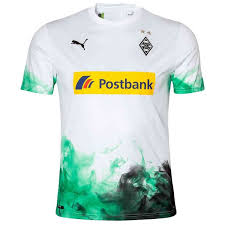 Borussia Monchengladbach So Sehr Spaltet Das Neue Gladbach Trikot Die Fans