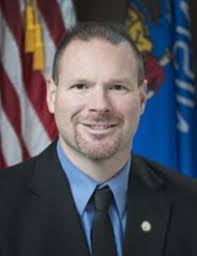 Mike Steffes's Instagram, Twitter & Facebook