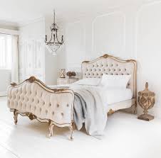 This can make the bed looks more tempting to go to. Decorate A Bedroom To Make It Look Romantic With Rose Gold Atmosphere Ideas Master Decor Mario Design Makeover Ways Small Things Game Apppie Org