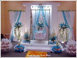 Tunang pulak pakai kemeja lengan panjang warna soft pink brand uniqlo berharga rm60. Pelamin Biru Putih Cantik Manis Bridal Bouquet Page 2