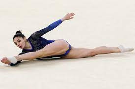 At the 2005 world championships in melbourne, she debuted at the senior international level, achieving 53rd place in the. Simona Castro Alchetron The Free Social Encyclopedia