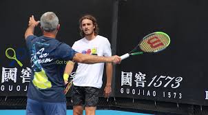 Cerrahi maske ve telli maske. Exclusive Stefanos Tsitsipas And Pere Fined For Breaking Miami Bubble The Only Tennis Site