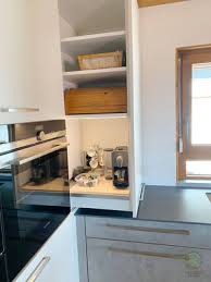 Die wohnung ist teilmöbliert, kann aber auch geändert werden, außerdem ist in der küche eine grundausstattung vorhanden. Kuche Mit Speisekammer Schreinerei Holzdesign Rapp Geisingen