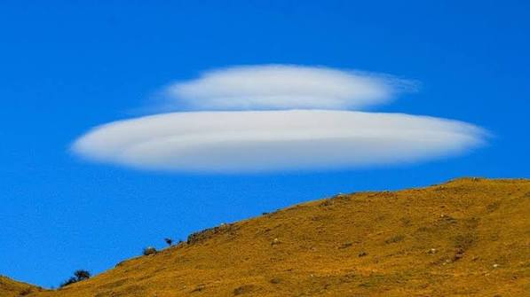 What exactly are UFOs? | Articles | CBC Kids