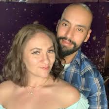 My future ex boyfriend said it all!! Love me some Jimmy! I was there when  they opened Jerry World and Jerry handed Jimmy the remote for God to hear  George Strait!! Such