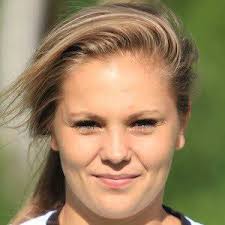 Nuo 2011 metų lieke martens ėmė žaisti užsienio klubuose: Lieke Martens Soccer Player Alter Geburtstag Bio Fakten Familie Vermogen Grosse Mehr Allfamous Org