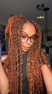 Does anyone know what kind of rock it is?