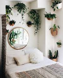 47 Beautiful Indoor Plants Design For Your Interior Home Indoorplants Plantde Small Bedroom Decor Living Room Designs Small Spaces Minimalist Bedroom Design