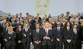Il calcio (since 1993) and le iene (since 1997). Le Iene L Abbraccio Tra Alessia Marcuzzi E Simona Ventura Pace Fatta