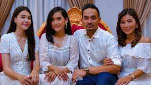 Maybe you would like to learn more about one of these? Jejak Kontroversi Sinetron Suara Hati Istri Zahra Hingga Disetop Sementara