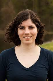 Nora Bonner's Instagram, Twitter & Facebook