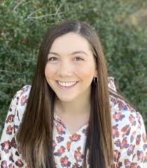 Julia Lowrey's Instagram, Twitter & Facebook