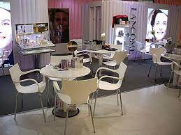 塑料椅 可疊 lancome 蘭蔻專櫃 home decor home conference room table