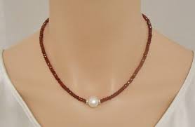 Garnet Necklace With Freshwater Pearl And Sterling Silver Pearl Necklace Designs Beaded Jewelry Beaded Necklace