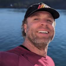 Is the harbor/boardwalk closing at 6pm now?