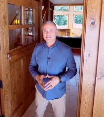 Mma fighter rob bailey began professional career in 2003 and currently has 6 fights, of which he won 2 and lost 4. Robert Aldana My Scotts Valley