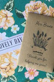 25 Small And Inexpensive Back To School Gifts Your Kid S Teacher Will Actually Love Teacher Gifts Small Personalised Gifts School Gifts